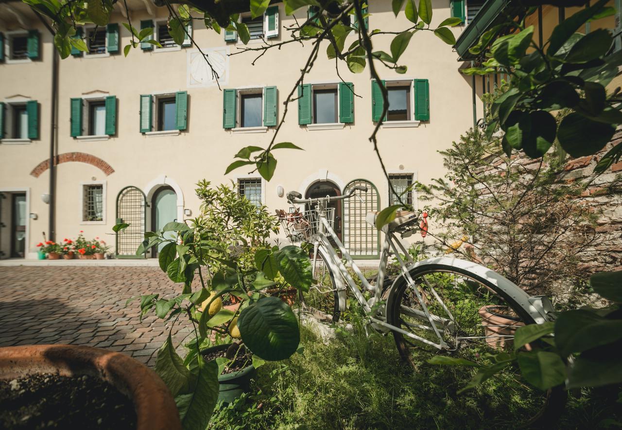 A Casa Di Tom Acomodação com café da manhã SantʼAmbrogio di Valpolicella Exterior foto