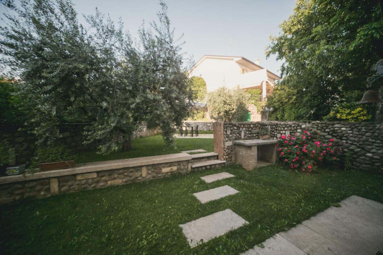 A Casa Di Tom Acomodação com café da manhã SantʼAmbrogio di Valpolicella Exterior foto